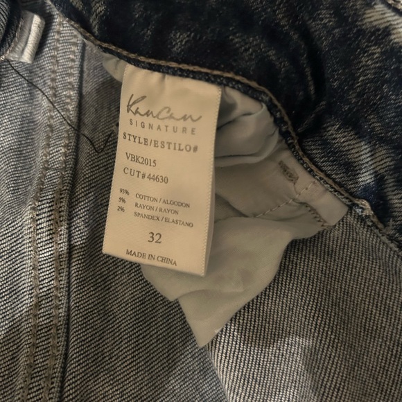 Jean shorts - Picture 3 of 3